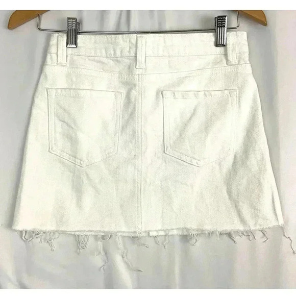 RSQ White Denim Mini Skirt Cut Off Sz 14 Girls - Picture 8 of 8